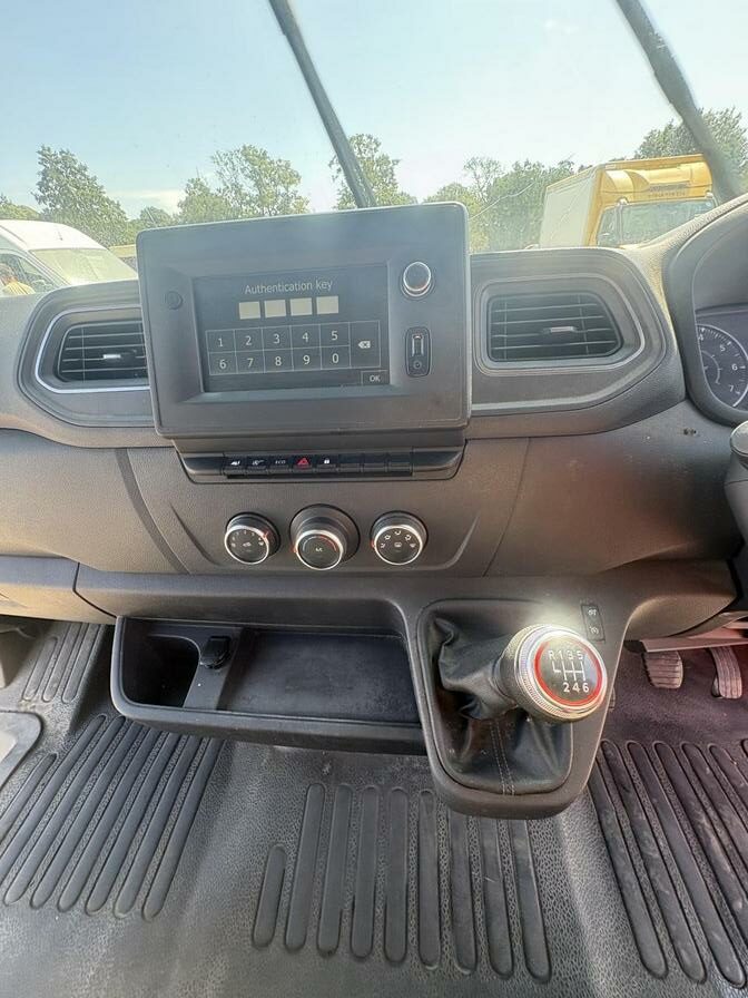 2022 Renault Master – Model: Master 35 LWB – BV22GWC