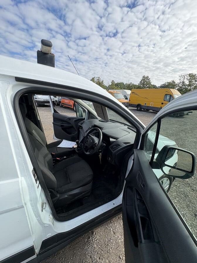 2018 Ford Transit Connect – Model: Transit Connect 200 – BD18NXR