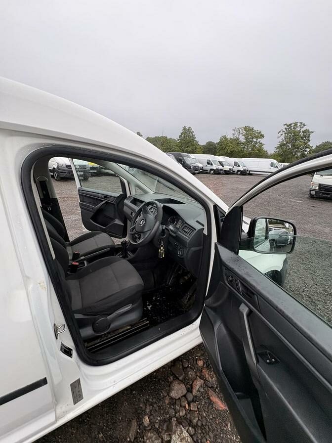 2016 Volkswagen Caddy – Model: Caddy C20 Startline TDI – GF66YKS