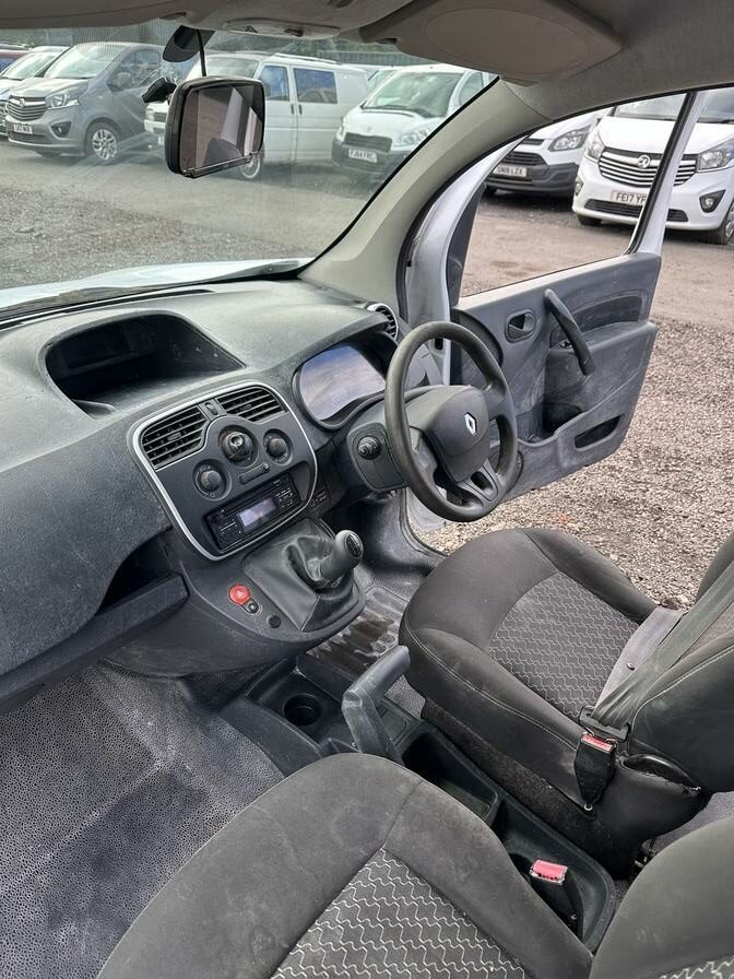 2016 Renault Kangoo Maxi – Model: Kangoo Maxi LL21 Business dCi – SJ16HLF