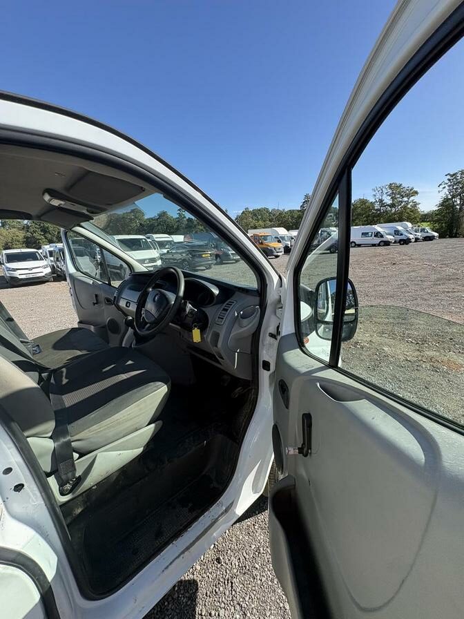 2014 Vauxhall Vivaro – Model: Vivaro 2700 CDTi 89 SWB – LR14BAO