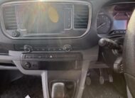 2022 Vauxhall Vivaro – Model: Vivaro F2700 Sportive S/S – YE72XVW
