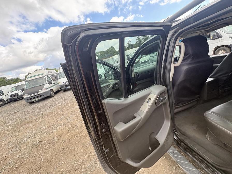 2009 Nissan Navara – Model: Navara Tekna Double Cab dCi – SH59AWV