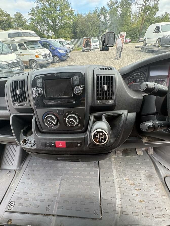 2021 Peugeot Boxer – Model: Boxer 435 Professional L4H2 Blue HDi – LG21VLF