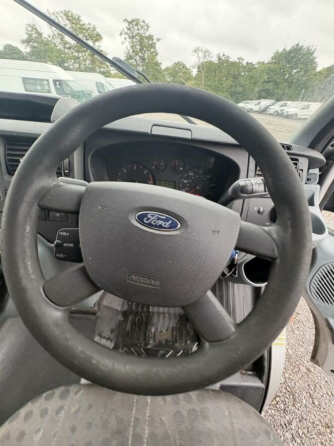 2011 Ford Transit – Model: Transit 85 T260 MWB FWD – AF11ORO