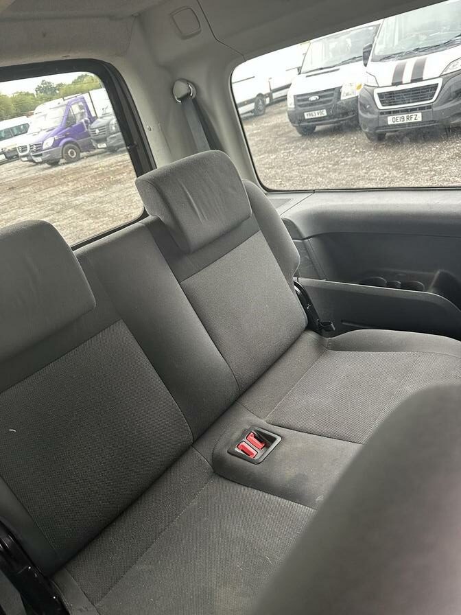 2014 Volkswagen Caddy – Model: Caddy Maxi C20 Life TDI Semi-Auto – AF64RHX