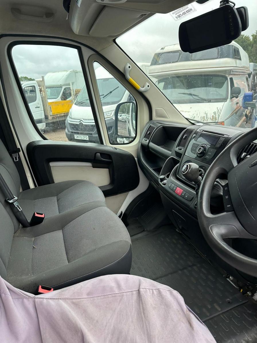 2013 Peugeot Boxer – Model: Boxer 440 L4H2 HDi – HV63VPU