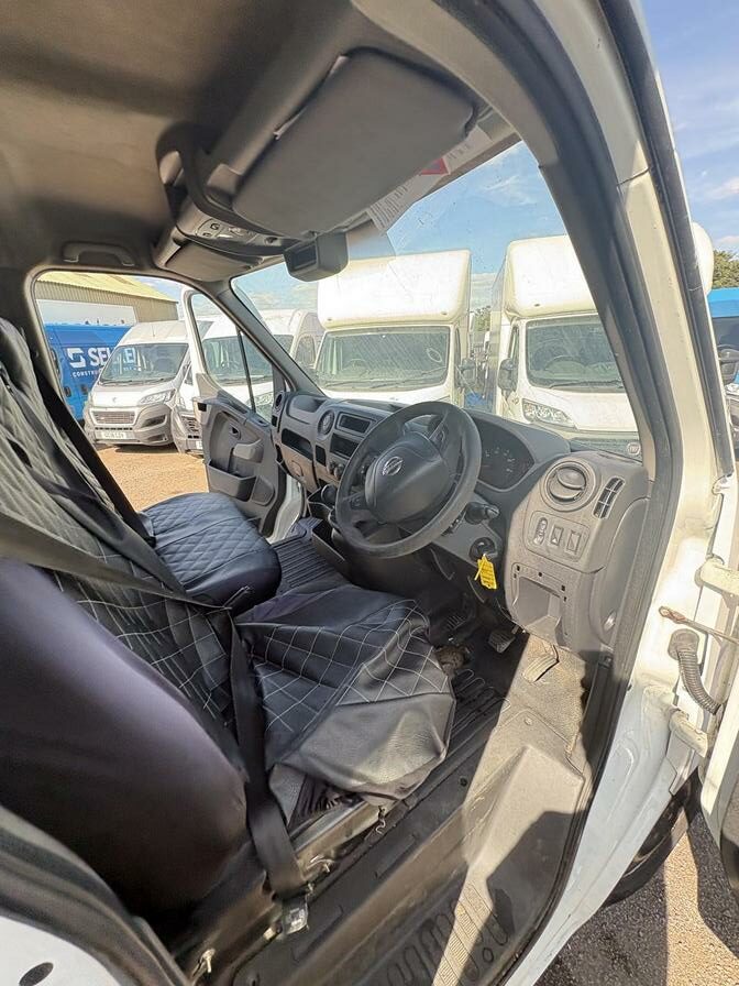 2014 Nissan NV400 – Model: NV400 SE dCi – ET14UKF