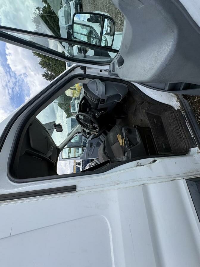 2017 Ford Transit – Model: Transit 350 – FG67EXO