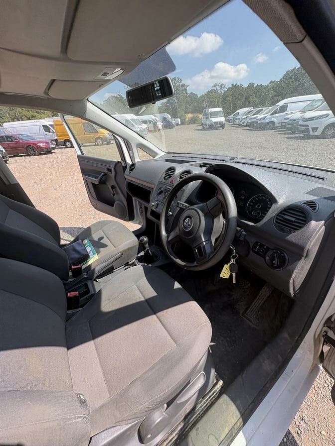 2014 Volkswagen Caddy – Model: Caddy C20 Startline TDI – VK14ZKN