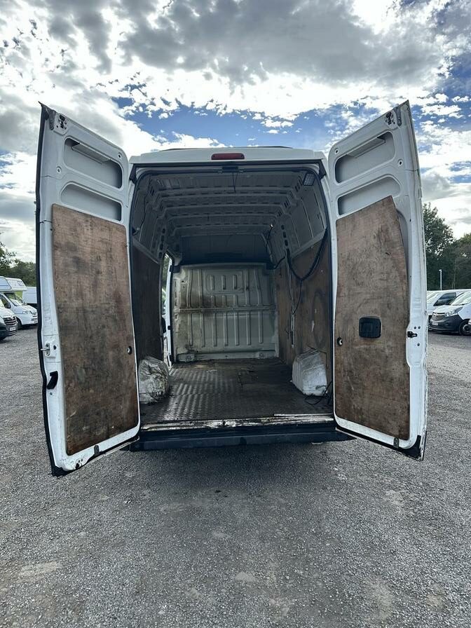 2020 Peugeot Boxer – Model: Boxer 435 Professional L4H3 Blue HDi – BJ70ODB
