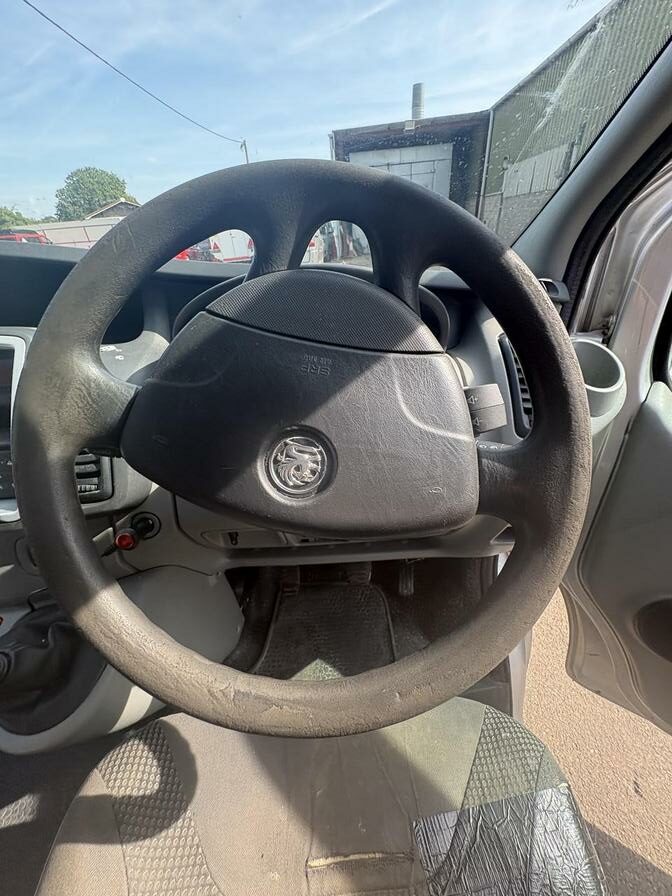 2013 Vauxhall Vivaro – Model: Vivaro 2700 Sportive CDTi SWB – DA13TUY