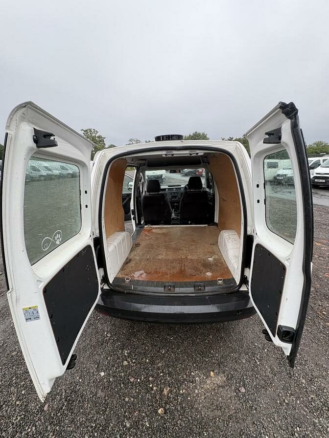 2016 Volkswagen Caddy – Model: Caddy C20 Startline TDI – GF66YKS