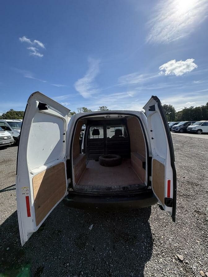2015 Volkswagen Caddy – Model: Caddy C20 Startline TDI – AF15BVD