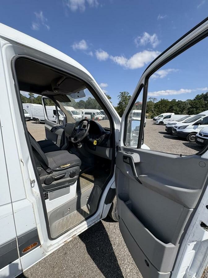 2010 Mercedes-Benz Sprinter – Model: Sprinter 209 CDi MWB – YN10CKO