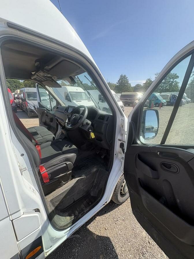 2022 Renault Master – Model: Master 35 LWB – BV22GWC