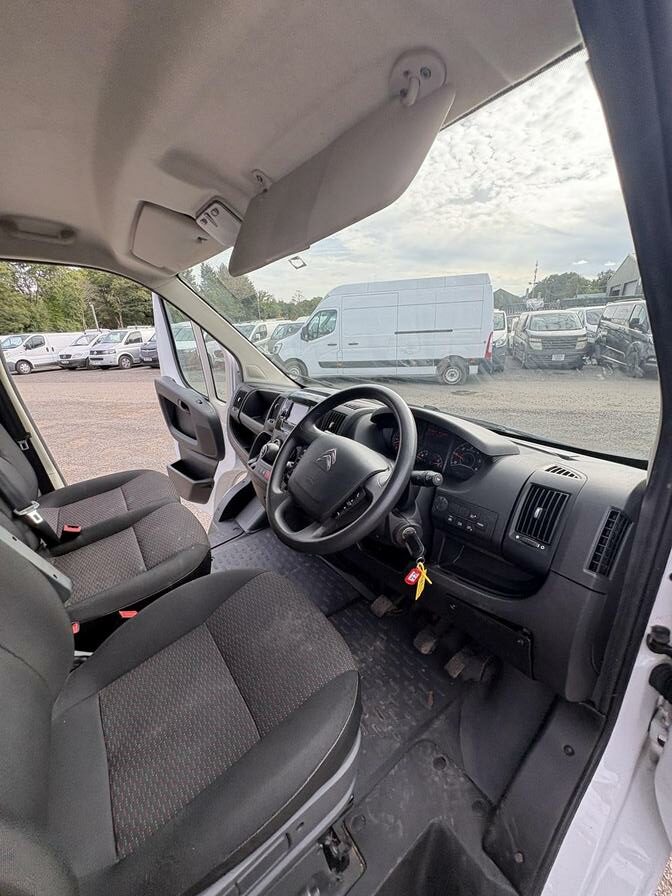 2022 Citroen Relay – Model: Relay 35 L3H2 Enterprise Blue HDi S/S – LD22XCL