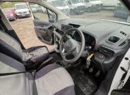 2021 Vauxhall Combo – Model: Combo 2300 Dynamic TD – DS21SZU