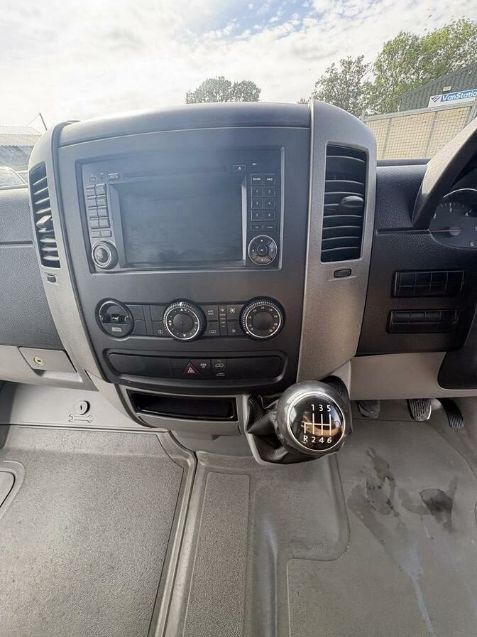2014 Volkswagen Crafter – Model: Crafter CR35 TDI – YD14EFL