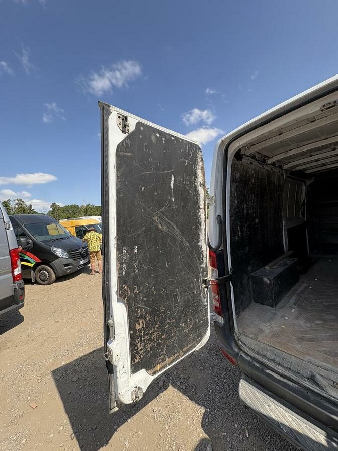 2010 Mercedes-Benz Sprinter – Model: Sprinter 209 CDi MWB – YN10CKO