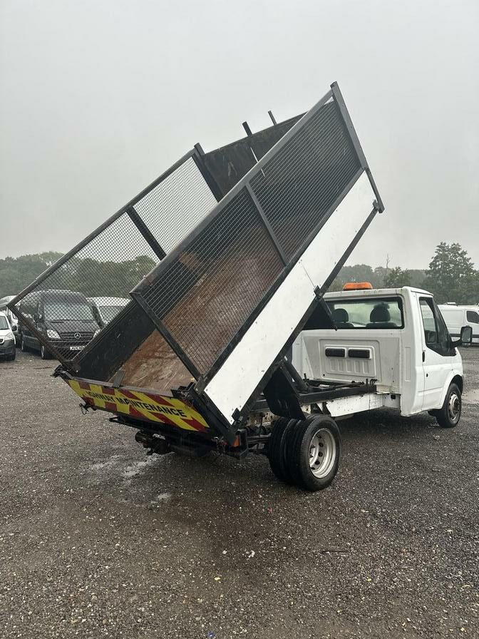 2013 Ford Transit – Model: Transit 100 T350 RWD – YN13UTX