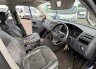 2010 Volkswagen Caravelle – Model: Caravelle Executive TDI 180 – BF10TKY