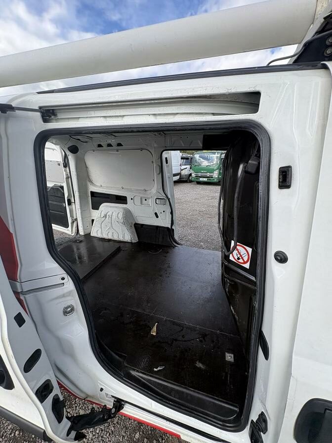 2016 Fiat Doblo Cargo – Model: Doblo 16v MultiJet – WR16VCV