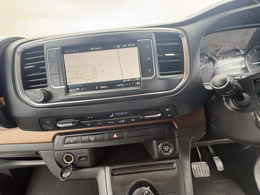 2022 Toyota Proace Verso – Model: Proace Verso Family L1 D-4D Auto – GV71OCK