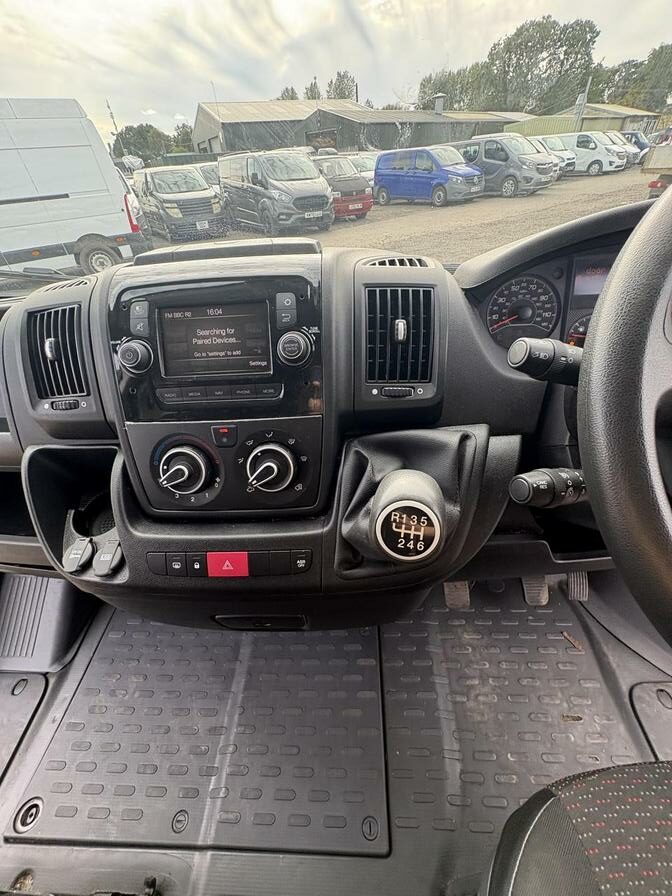 2022 Citroen Relay – Model: Relay 35 L3H2 Enterprise Blue HDi S/S – LD22XCL