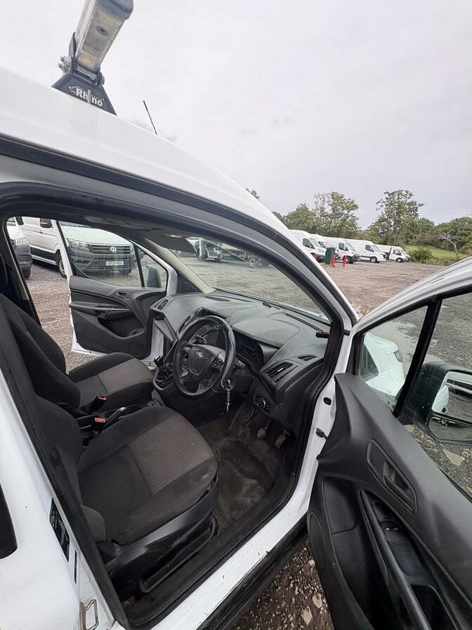 2015 Ford Transit Connect – Model: Transit Connect 220 – FG65OJM
