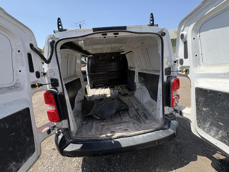 2019 Vauxhall Vivaro – Model: Vivaro 2900 Edition S/S – SA69UNF
