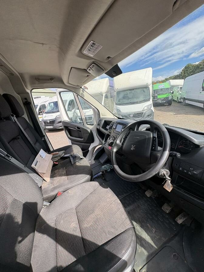 2020 Peugeot Boxer – Model: Boxer 435 Professional L4H3 Blue HDi – EX20BAA