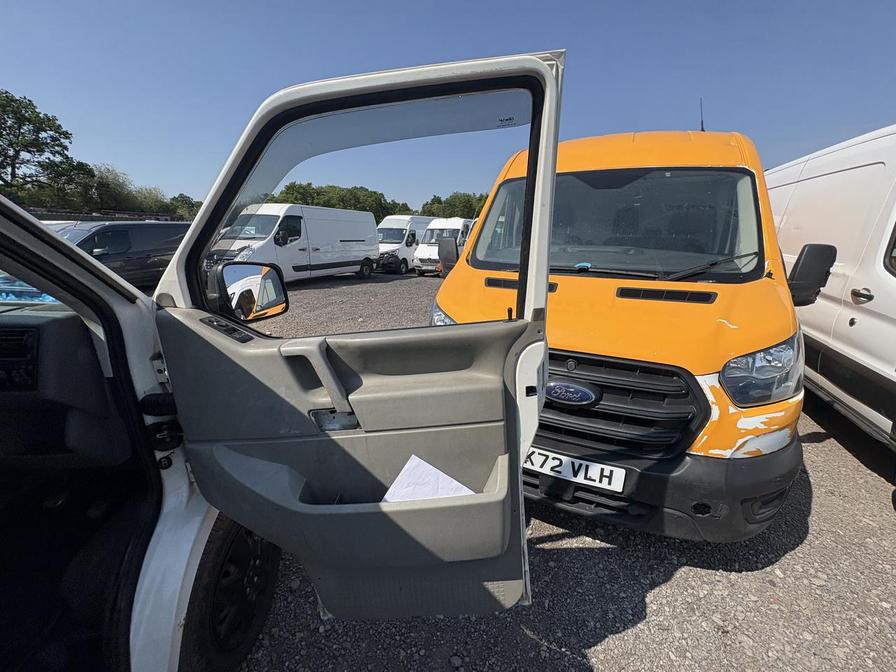 2003 Volkswagen Transporter – Model: Transporter 88 bhp SWB – LM03TPU