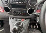 2017 Peugeot Partner – Model: Partner SE L1 Blue HDi – YL17LSY