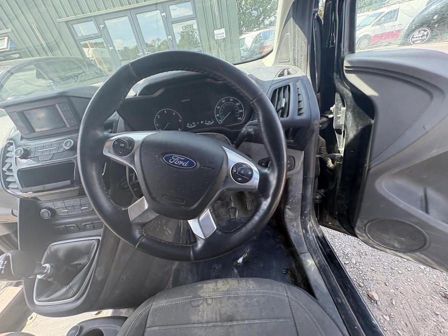 2019 Ford Transit Connect – Model: Transit Connect 240 Limited TDCi – KV69WWO