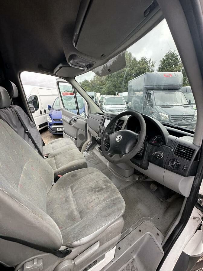 2011 Volkswagen Crafter – Model: Crafter 35 Blue TDI 108 M – KR11ZKU