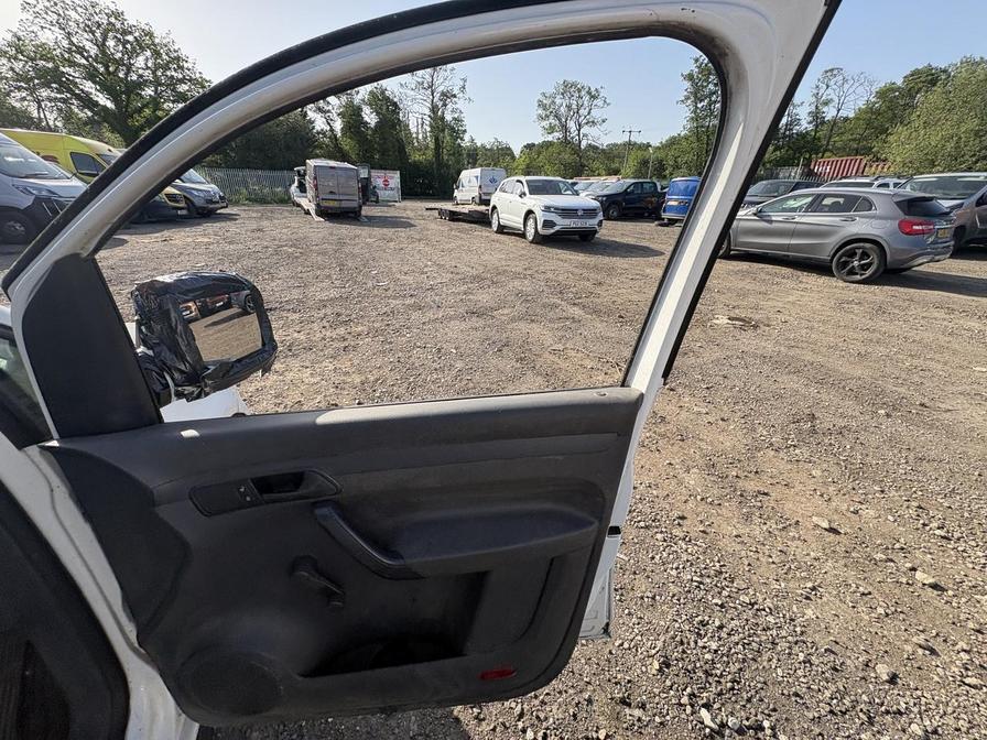 2015 Volkswagen Caddy – Model: Caddy Maxi C20 TDI – BF15YTX