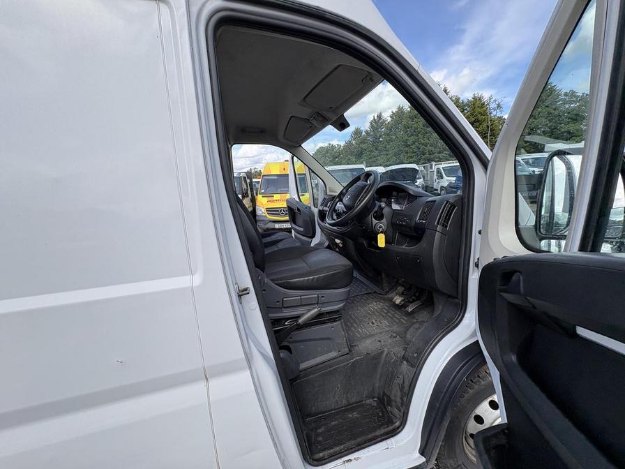2022 Citroen Relay – Model: Relay 35 Heavy L4H3 Enterprise Blue HDi S/S – KV22HTE
