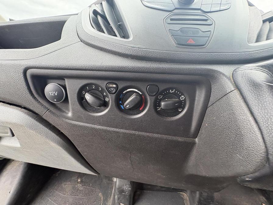 2018 Ford Transit – Model: Transit 350 – CV68BDY