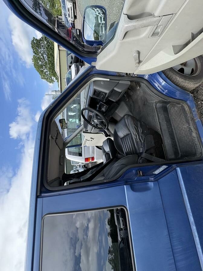 2001 Volkswagen Transporter – Model: 800 Special TD SWB – YC51HVU