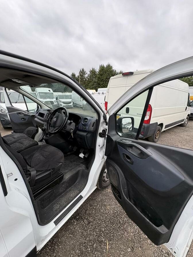 2019 Vauxhall Vivaro – Model: Vivaro  2900 CDTI – FE19YBX