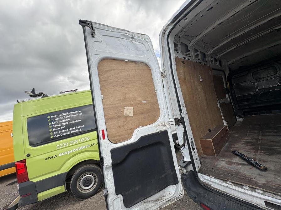 2017 Ford Transit – Model: Transit 350 – FG67EXO