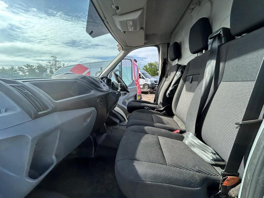 2018 Ford Transit – Model: Transit 350 – YR68EJG