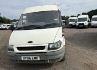 2006 Ford Transit – Model: Transit Minibus – DY06EWD