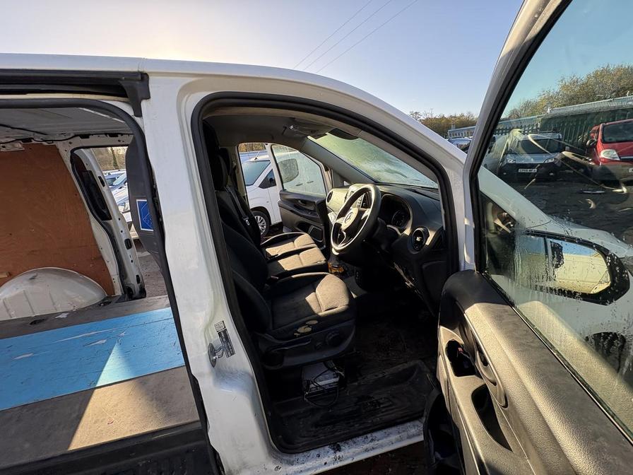 2020 Mercedes-Benz Vito – Model: Vito 110 Progressive CDi – NL70XHY