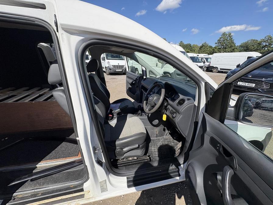 2012 Volkswagen Caddy MaxI – Model: Caddy Maxi C20 TDI – N19FJW