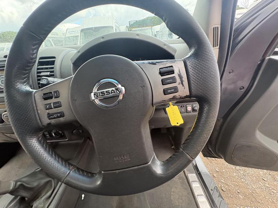 2009 Nissan Navara – Model: Navara Tekna Double Cab dCi – SH59AWV
