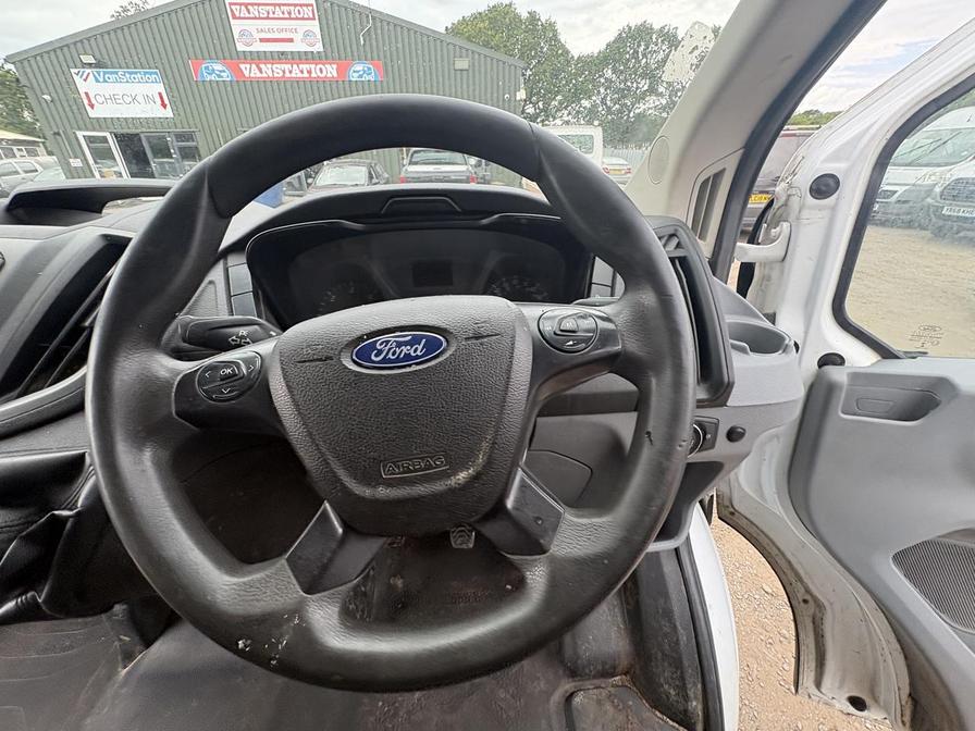 2018 Ford Transit – Model: Transit 350 – CV68BDY