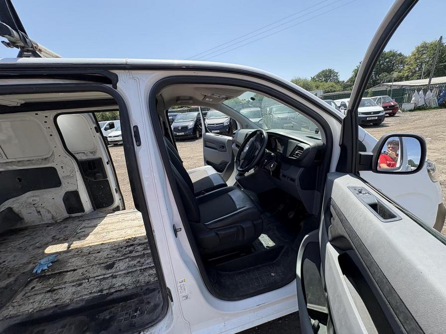 2019 Vauxhall Vivaro – Model: Vivaro 2900 Edition S/S – SA69UNF