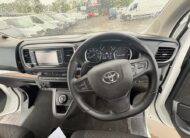 2022 Toyota Proace Verso – Model: Proace Verso Family L1 D-4D Auto – GV71OCK